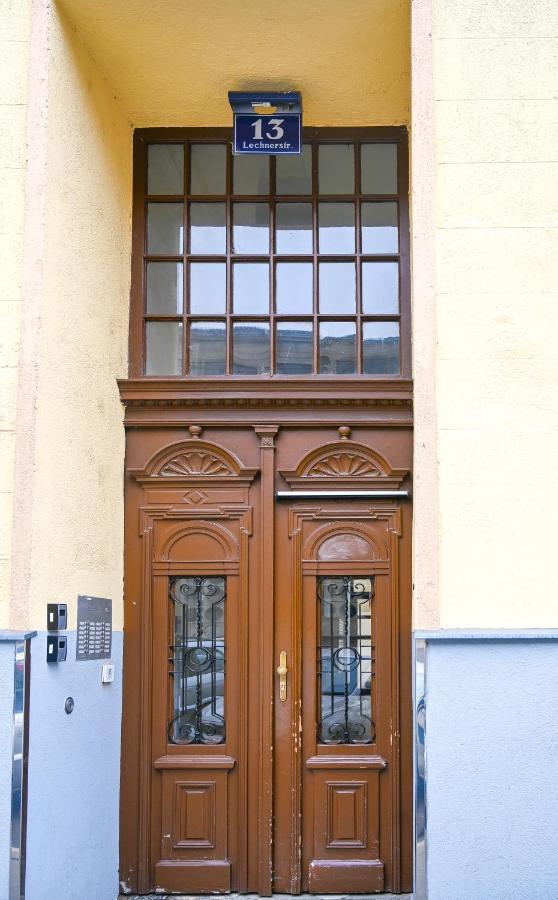 Elegant Duplex Danube Canal Вена Экстерьер фото